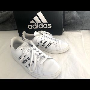 Women’s ZEBRA PRINT Adidas Grand Court sneakers